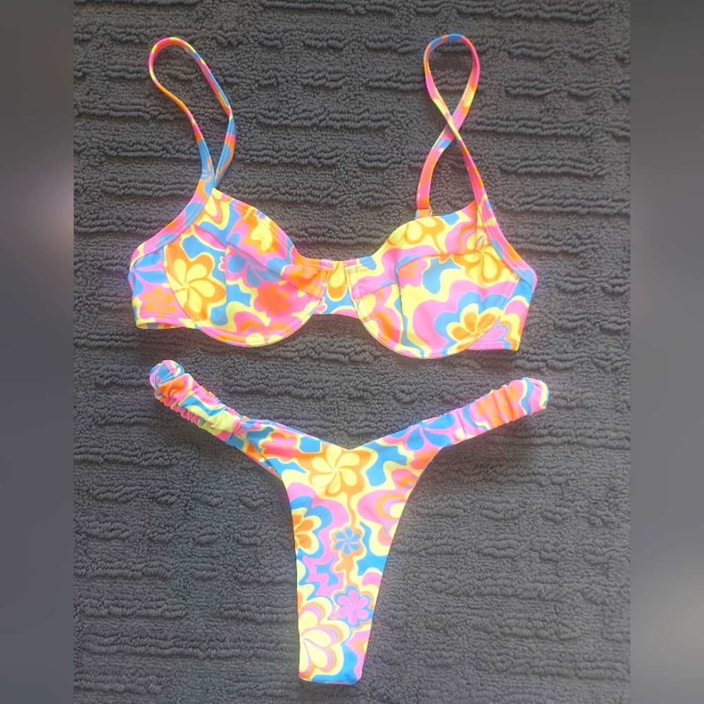 Kulani Kinis Lovey Dovey Bikini Set Size Small/Medium